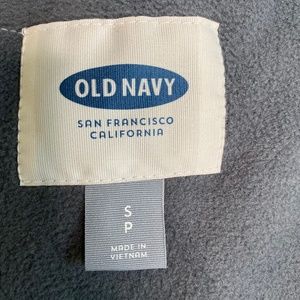 Old Navy Jackets & Coats - NWT Old Navy Puffer Vest Old Navy Jackets & Coats - NWT Old Navy Puffer Vest
